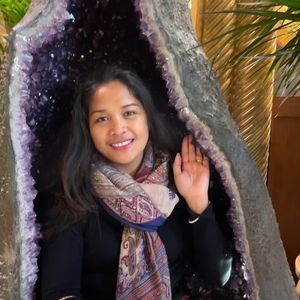 Meet your Posher, Jennifer